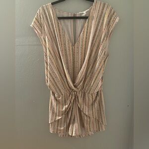 Women’s BCBG Romper Sz large